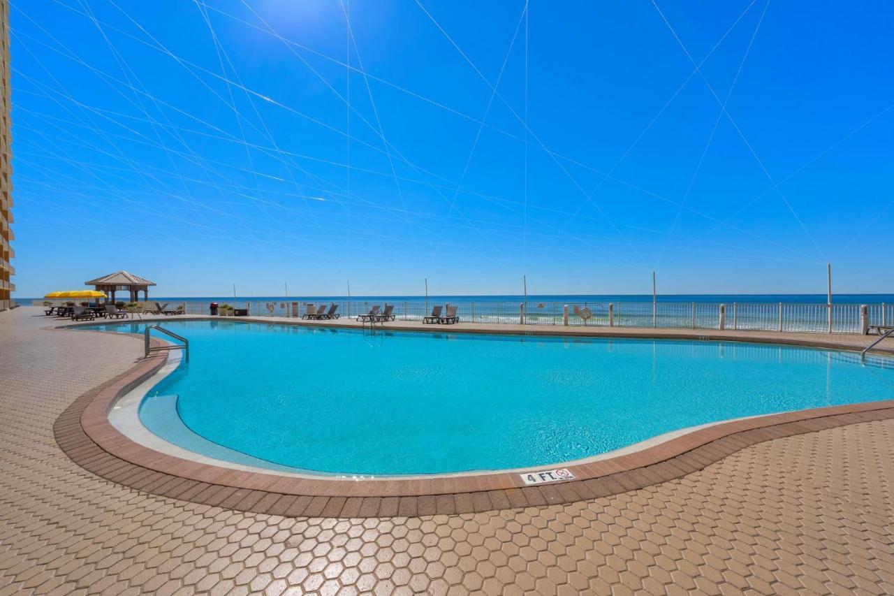 Apartment Treasure Island 1110 *